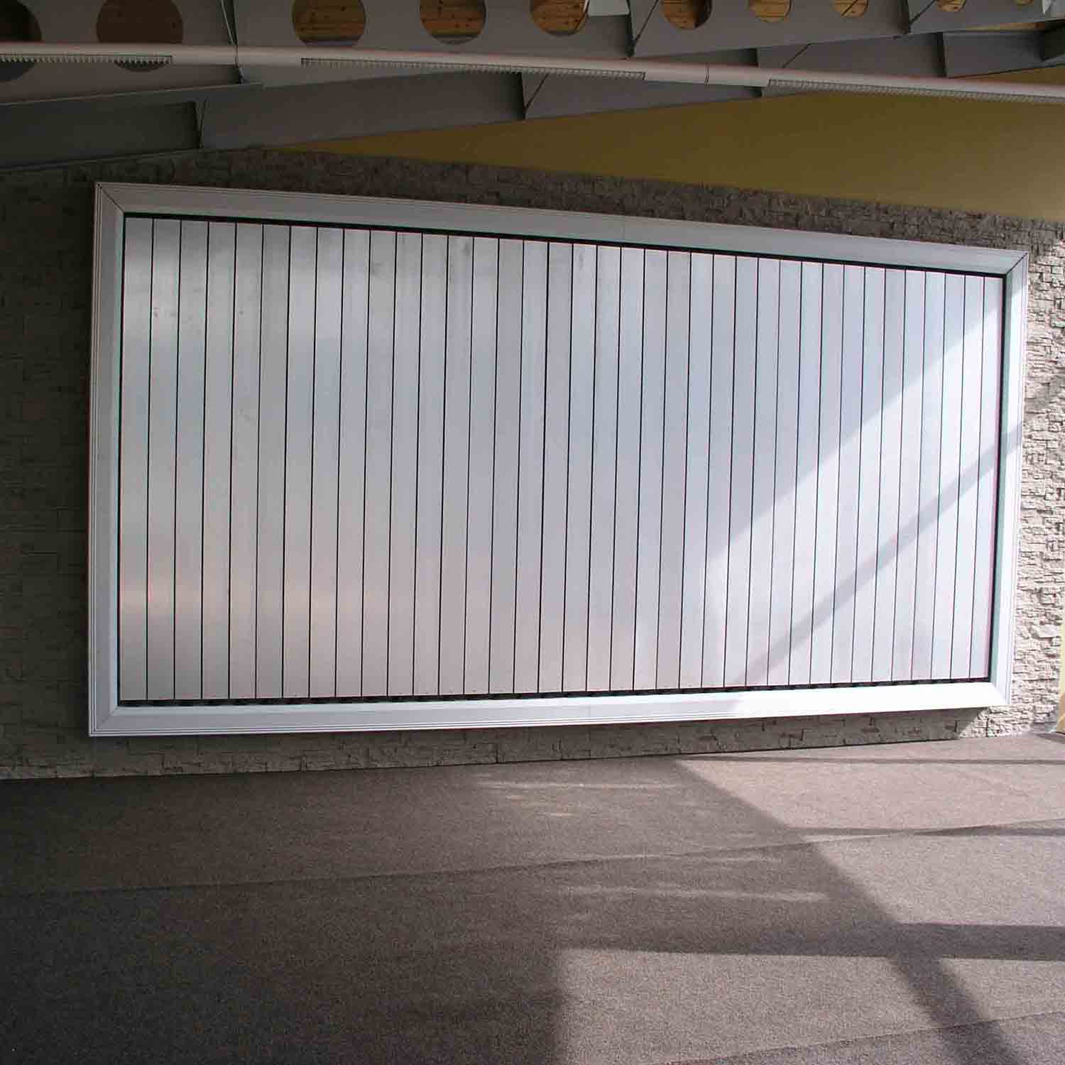 Cartel de Texitle de calle, cartelera de aluminio con Triple Prisma