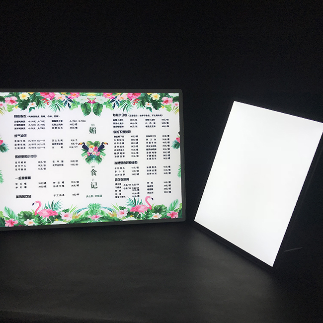 Caja de luz de menú LED con panel de vidrio de pie de mesa A4