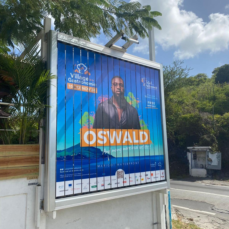 Publicidad exterior de vinilo montado en la pared con volteo de vallas publicitarias de tres prismas