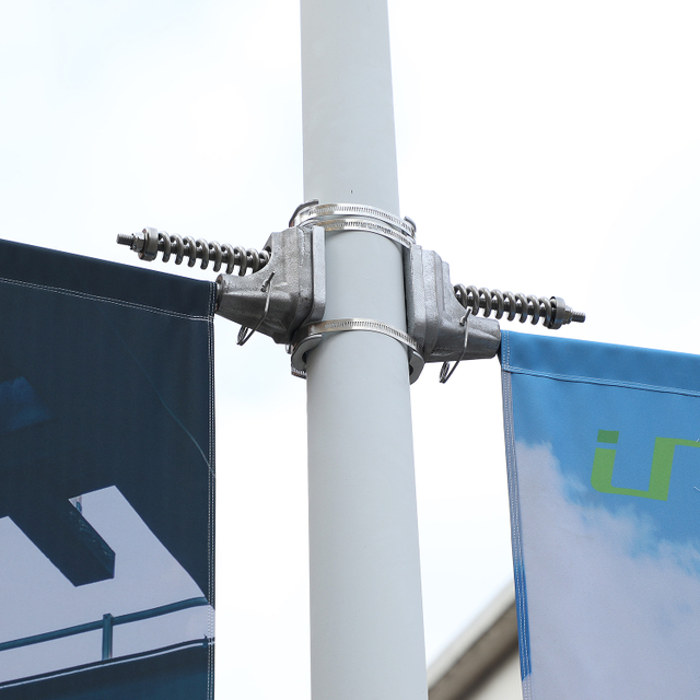 Pilar de la lámpara de la calle Banner de mecanismo de carteles de dos lados