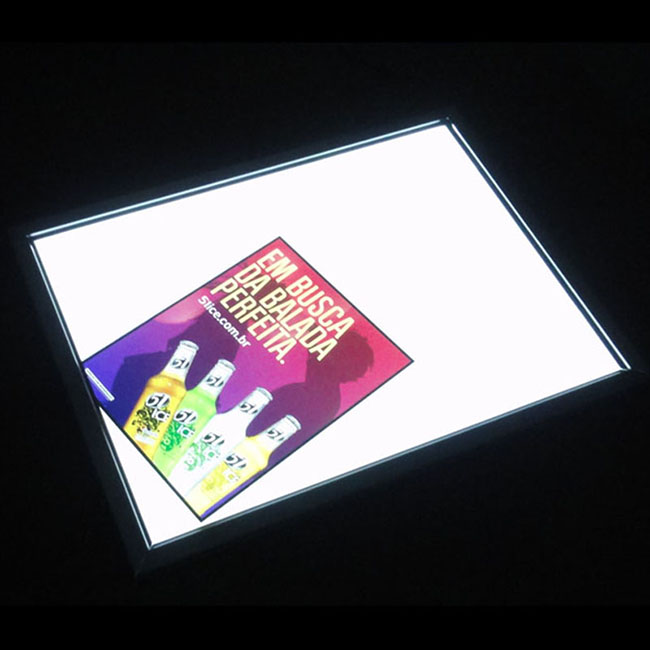 Caja de luz LED Snap con película retroiluminada ultrafina A0